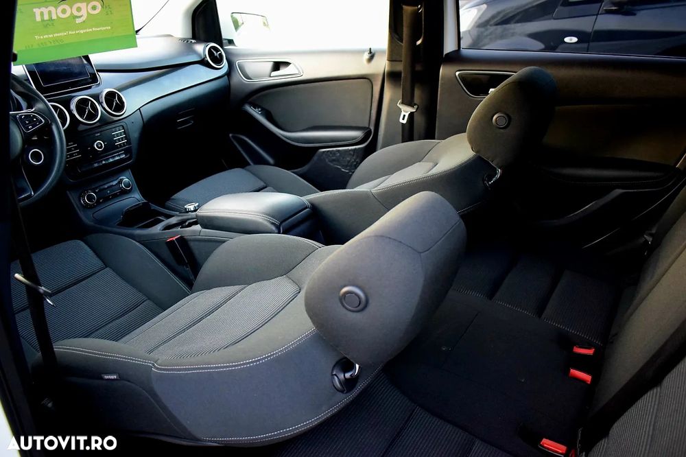 Mercedes-Benz B 220 - 5