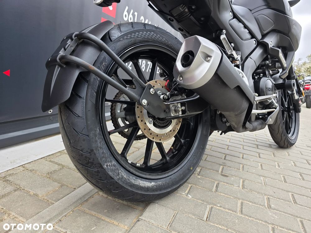 Yamaha MT - 7