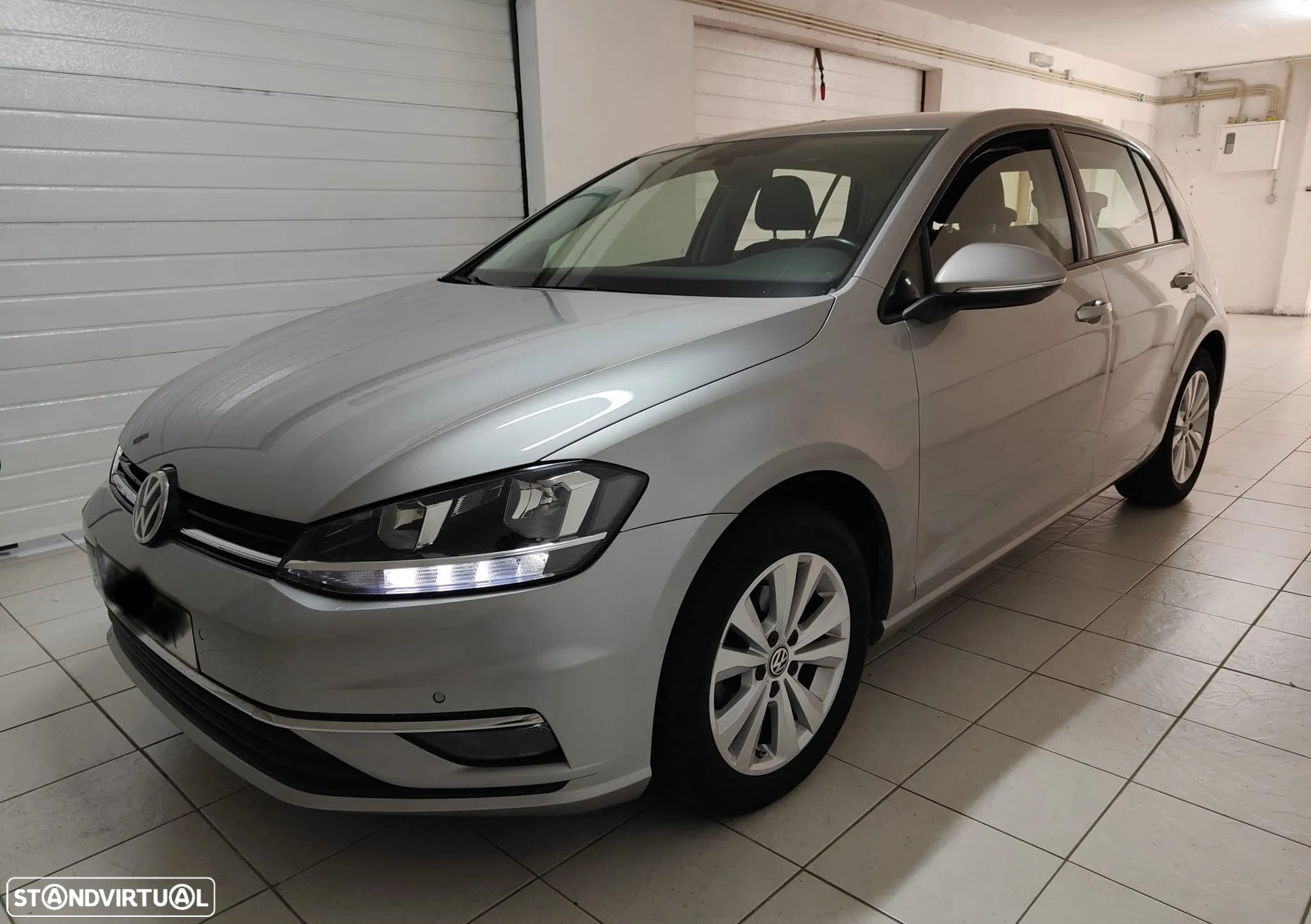 VW Golf 1.0 TSI Confortline - 1