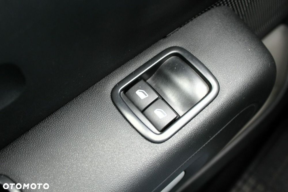 Citroën C3 1.2 PureTech Feel - 19