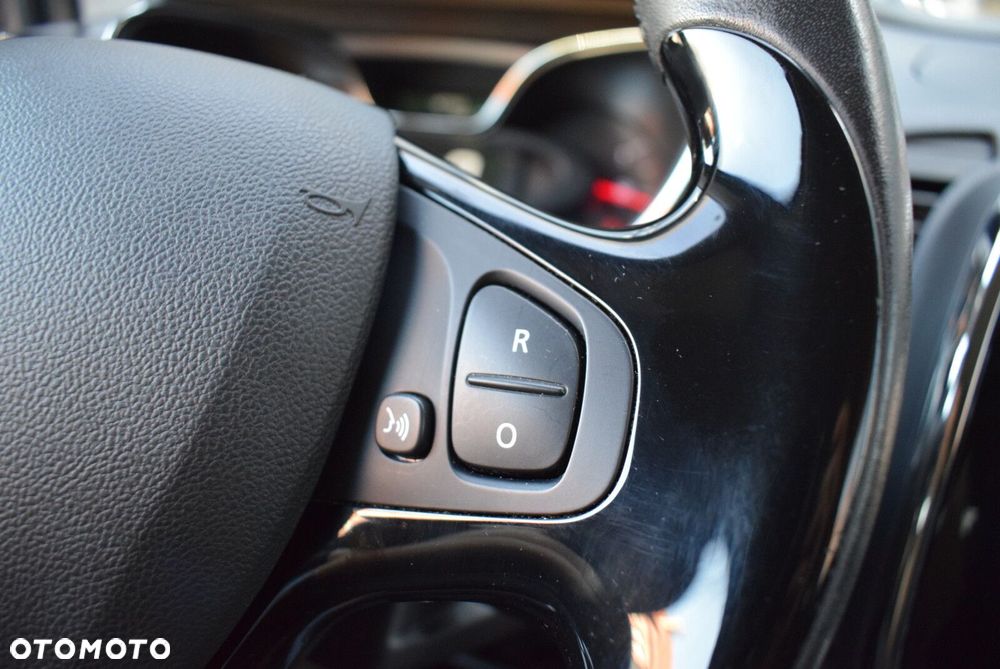 Renault Captur 1.2 Energy TCe Limited - 23