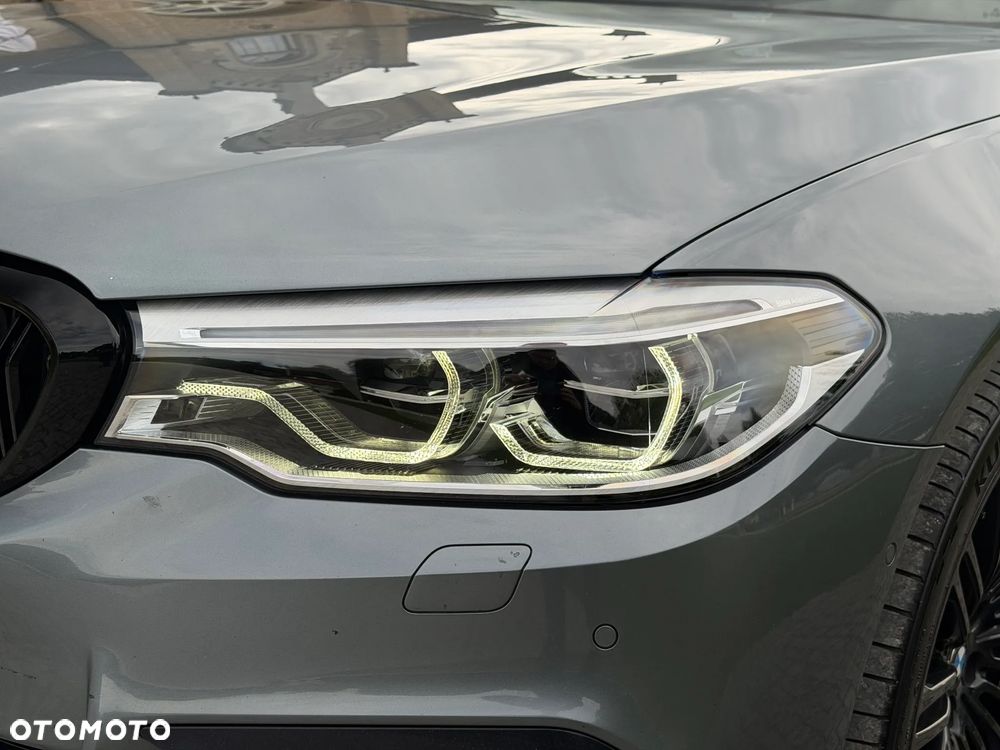 BMW Seria 5 520d M Sport sport - 16