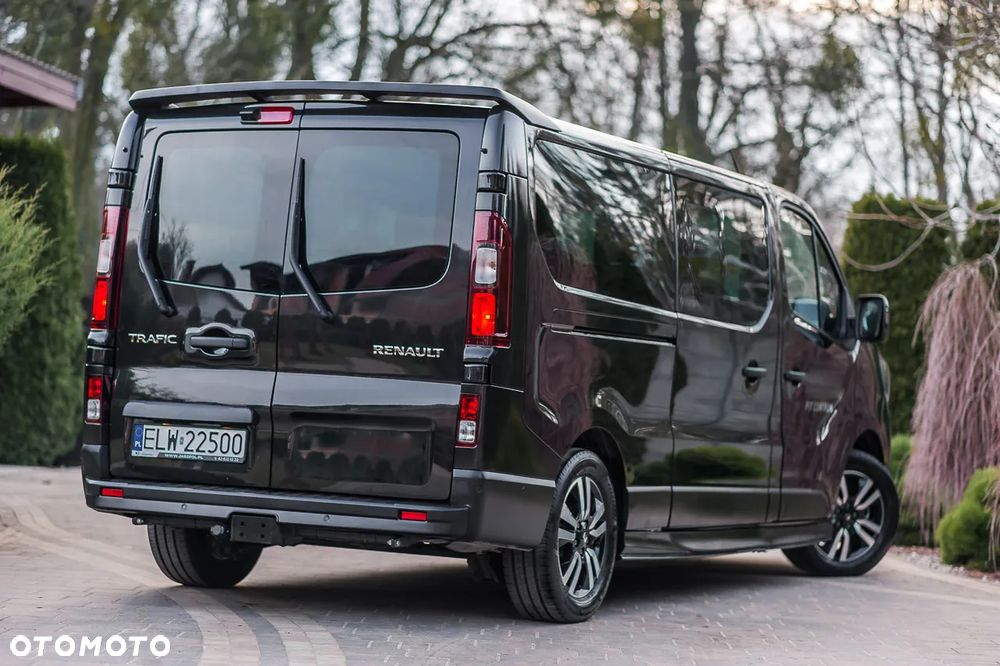 Renault Trafic 2.0 dCi EDC - 7