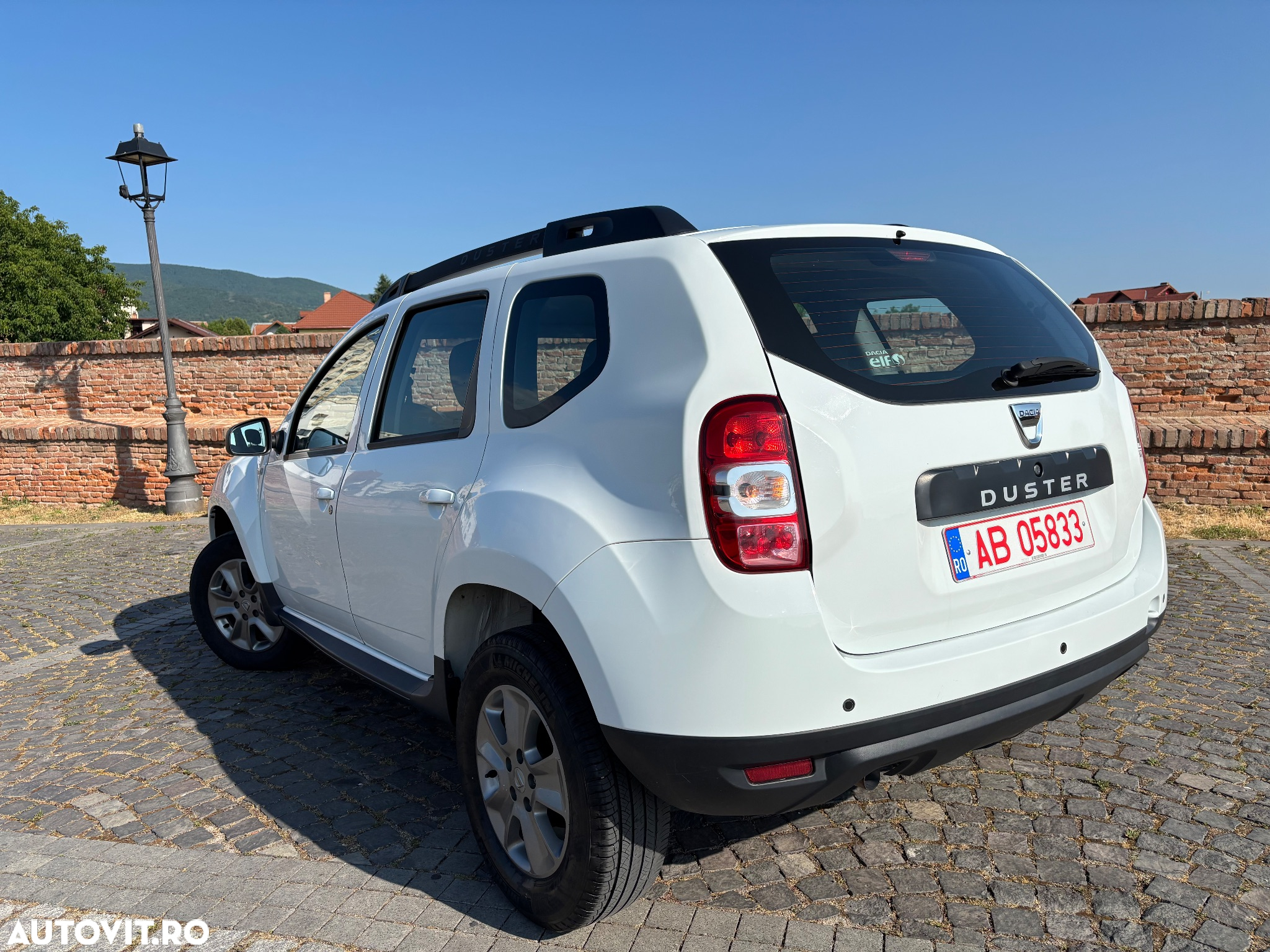 Dacia Duster 1.5 dCi 4WD Prestige jante 16" - 5