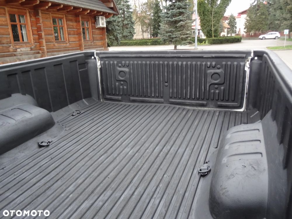 Toyota Hilux 2.4 D-4D Single Cab DLX 4x4 - 12