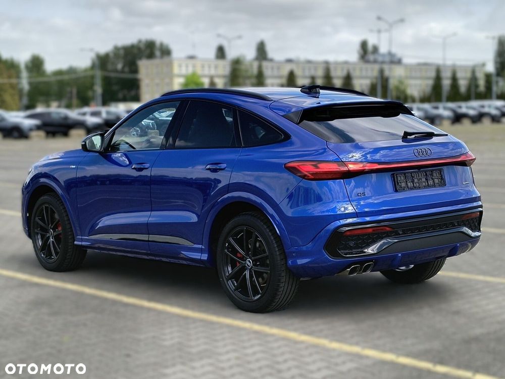 Audi Q5 Sportback - 7