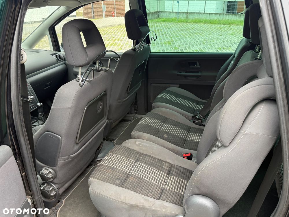 Volkswagen Sharan 2.0 Trendline - 10