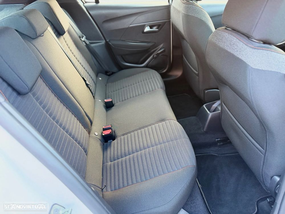 Peugeot 208 1.2 PureTech Allure - 10