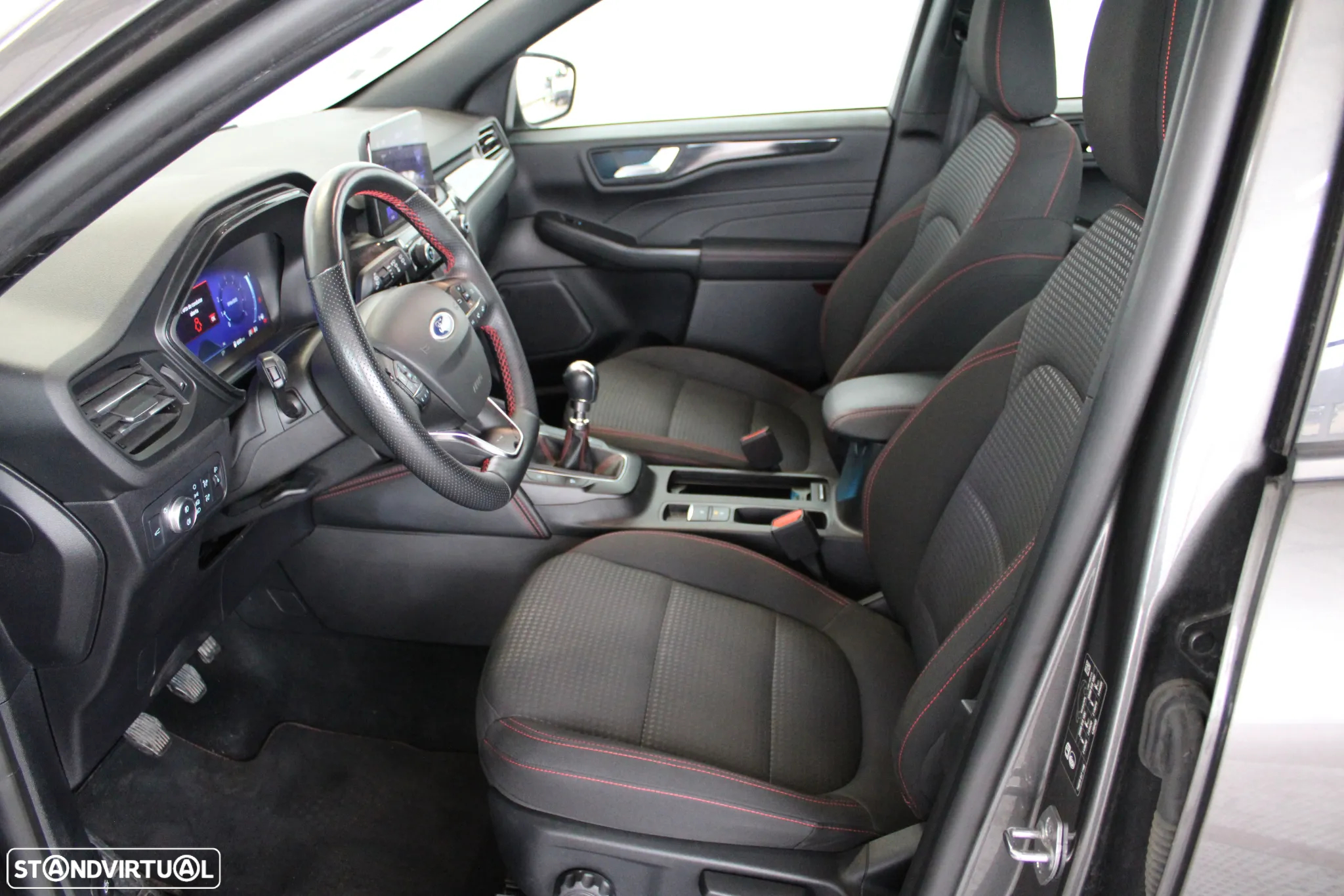 Ford Kuga 1.5 EcoBoost ST-Line - 6