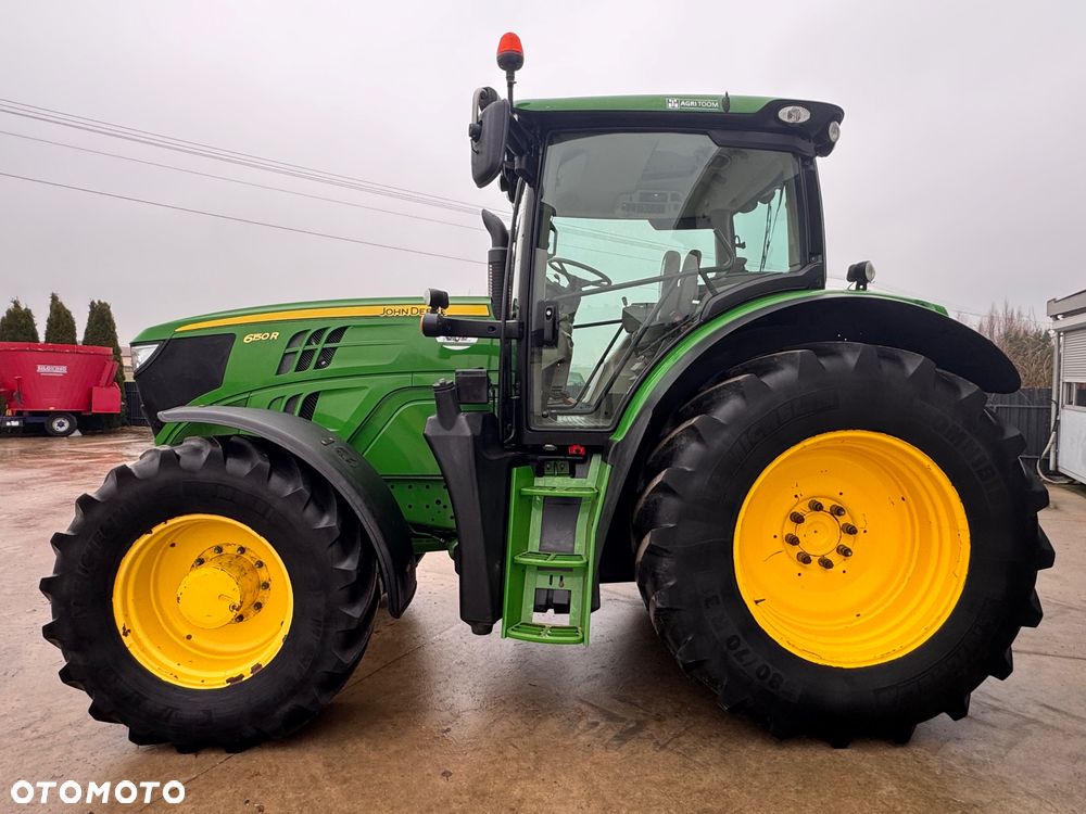 John Deere 6150 R - 11