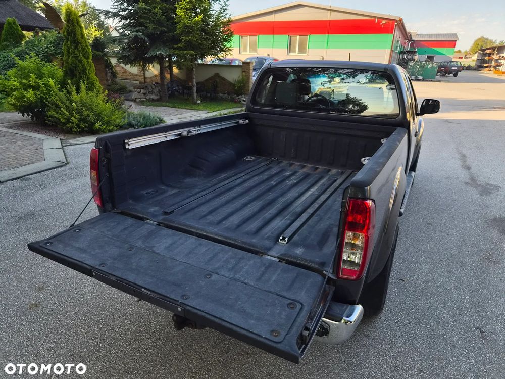 Nissan Navara SE - 4