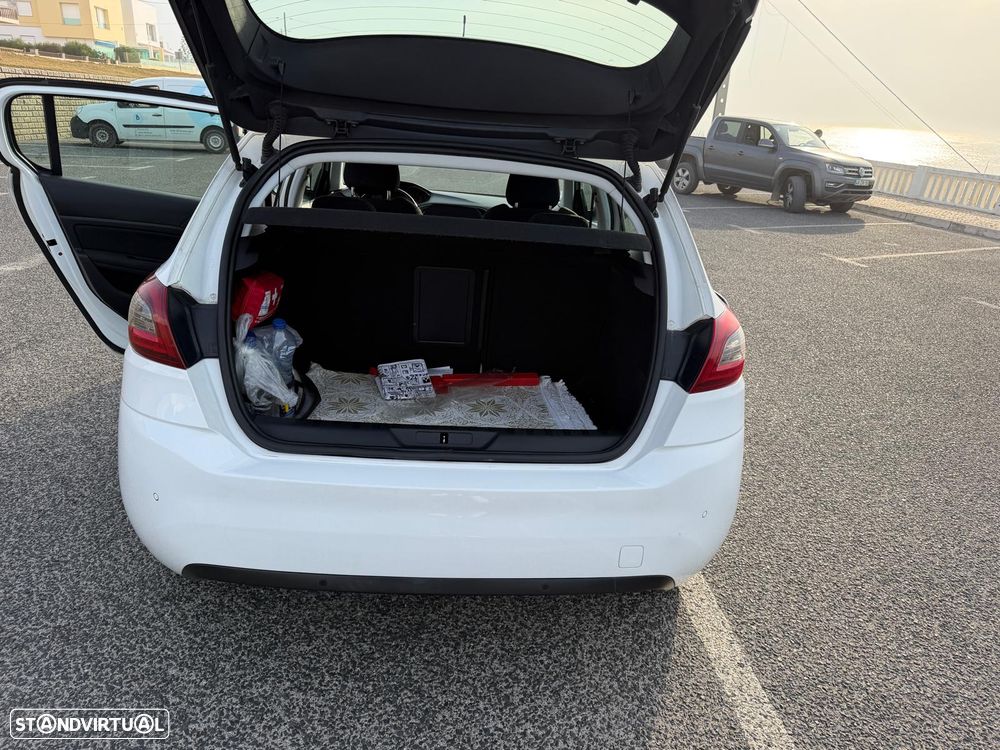 Peugeot 308 - 10