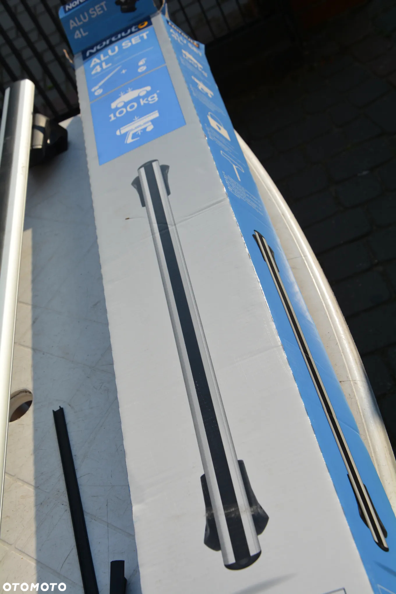 Thule 757 Norauto   bagażnik na relingi alu Thule / Norauto klucz - 6