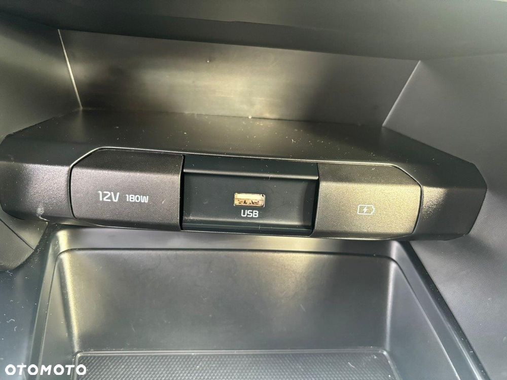 Kia Ceed 1.5 T-GDI M - 20