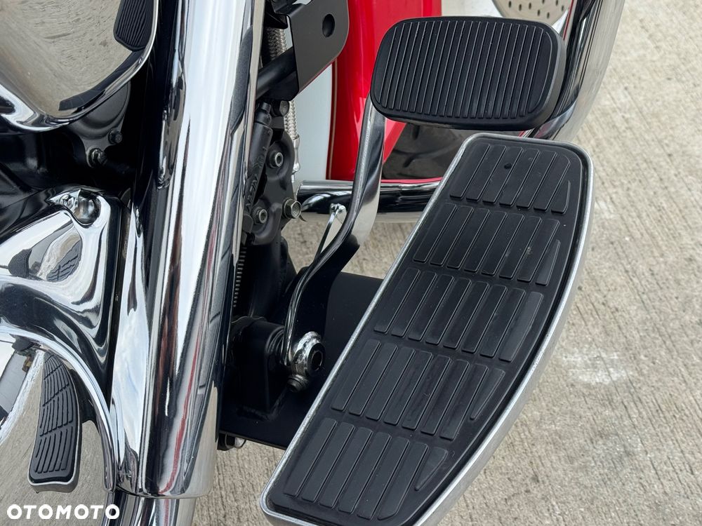 Suzuki VL 1500 Intruder LC - Boulevard C90 - 11