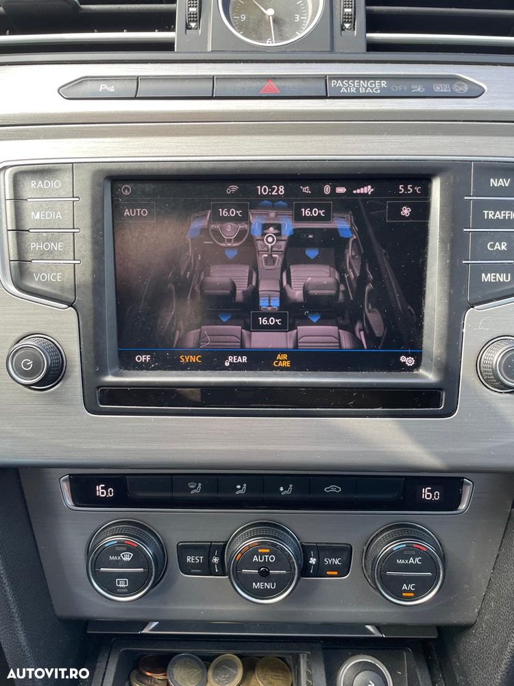 Volkswagen Passat - 15