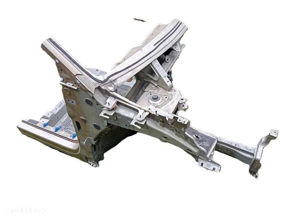 ĆWIARTKA PRZÓD PRZEDNIA PRAWA PEUGEOT 3008 II