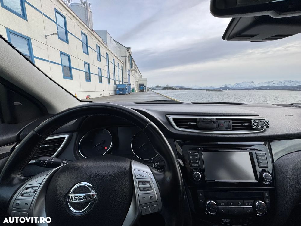 Nissan Qashqai 1.6 DCI ALL-MODE 4x4i TEKNA+ - 13