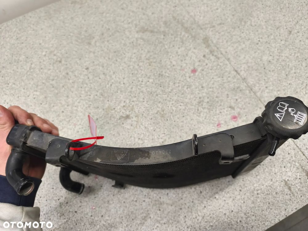 Chłodnica Triumph Street Triple 675 - 21