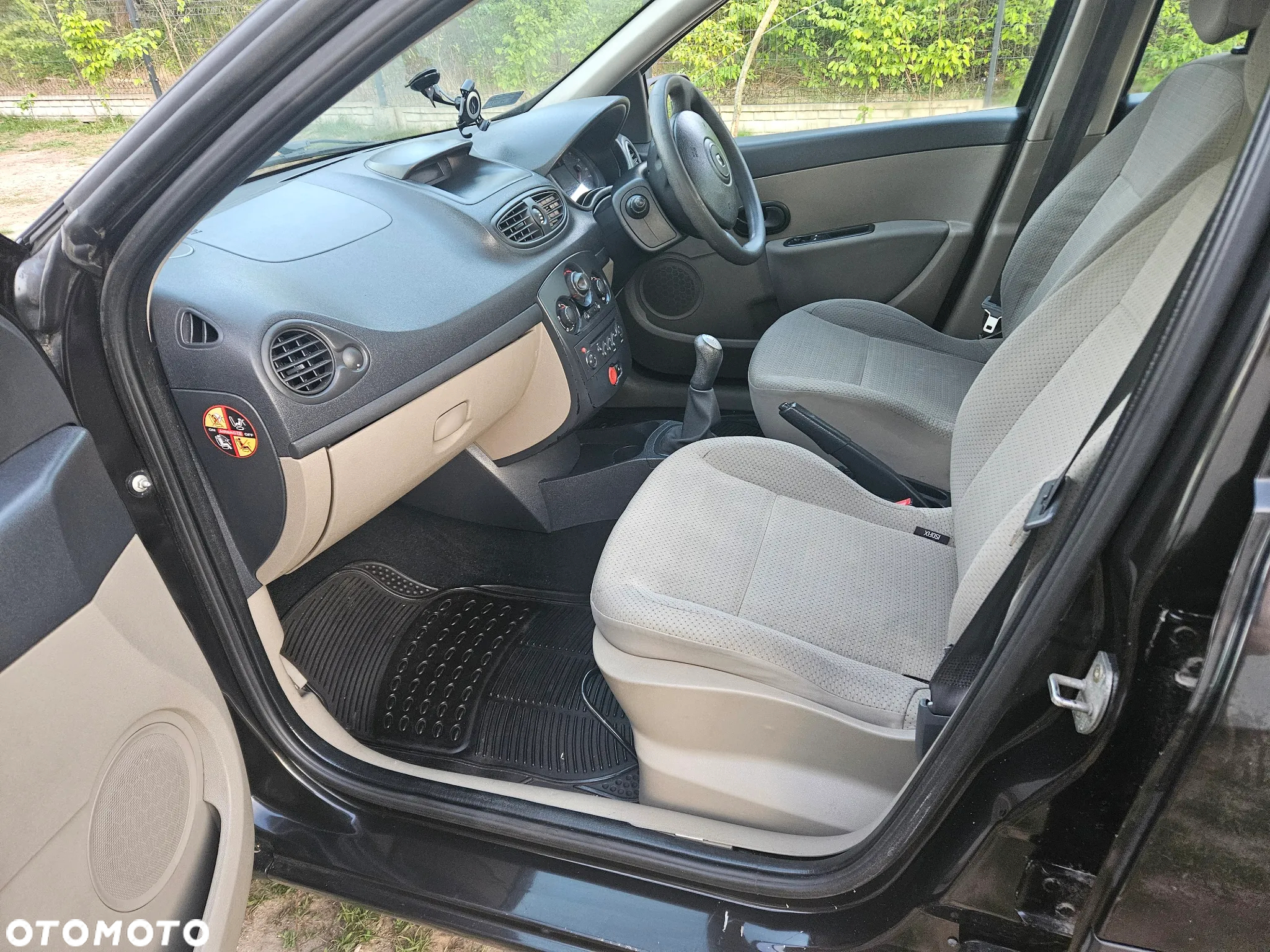 Renault Clio 1.4 16V Confort Dynamique - 6