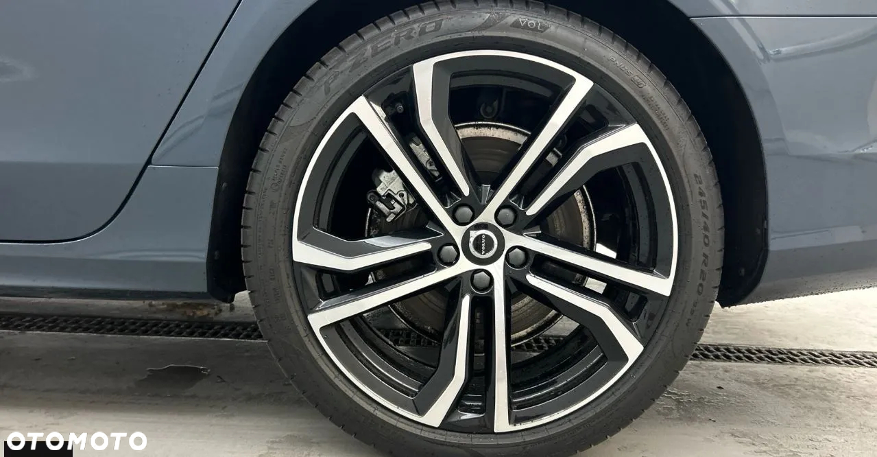 Volvo S90 T8 AWD Plug-In Hybrid Ultimate Dark - 16