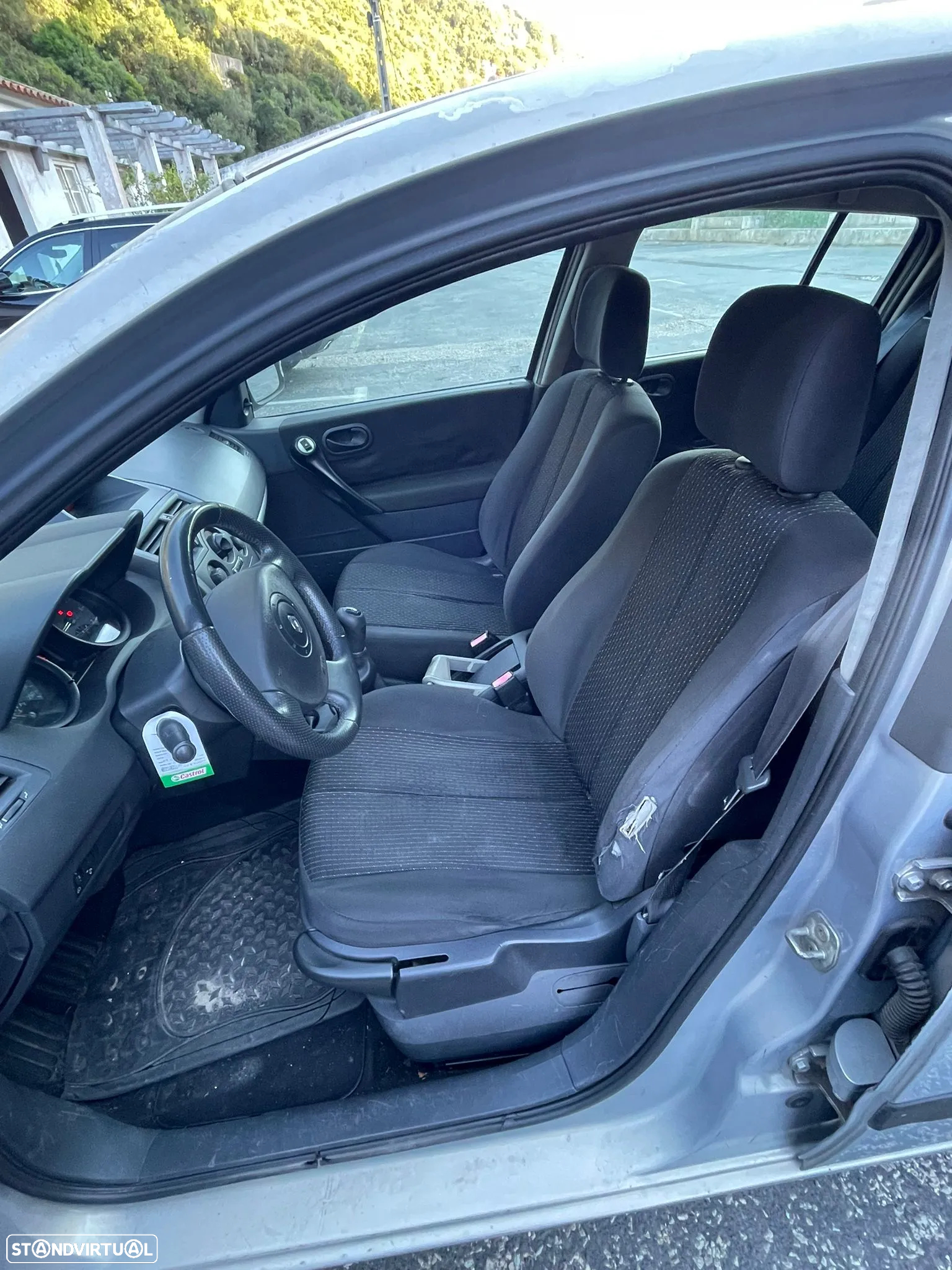 Renault Mégane 1.5 dCi Dynamique - 4