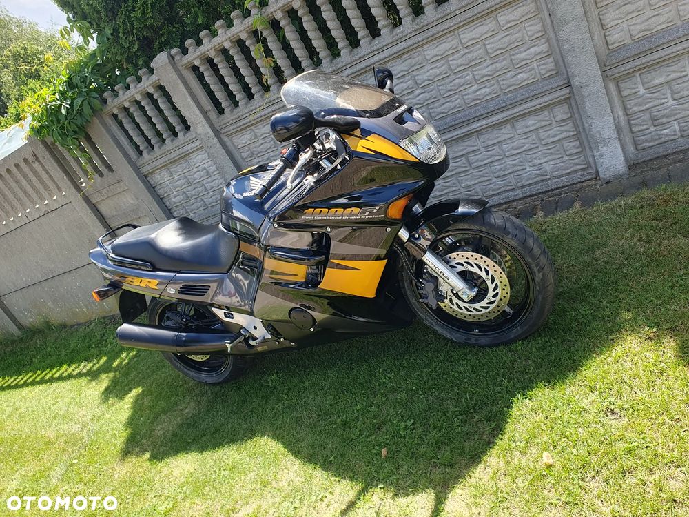 Honda CBR - 2
