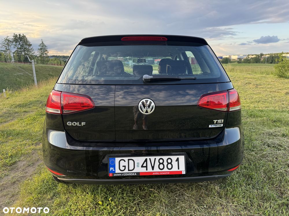 Volkswagen Golf 1.2 TSI BMT Trendline - 4