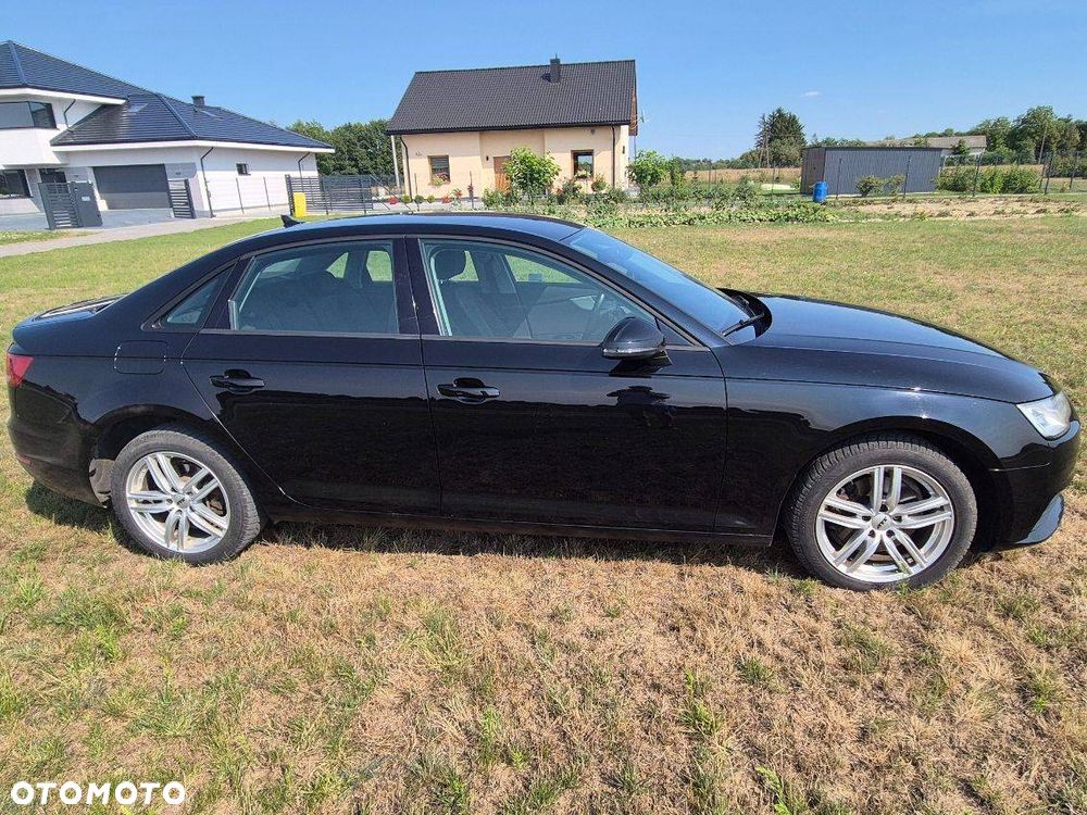 Audi A4 Avant - 11