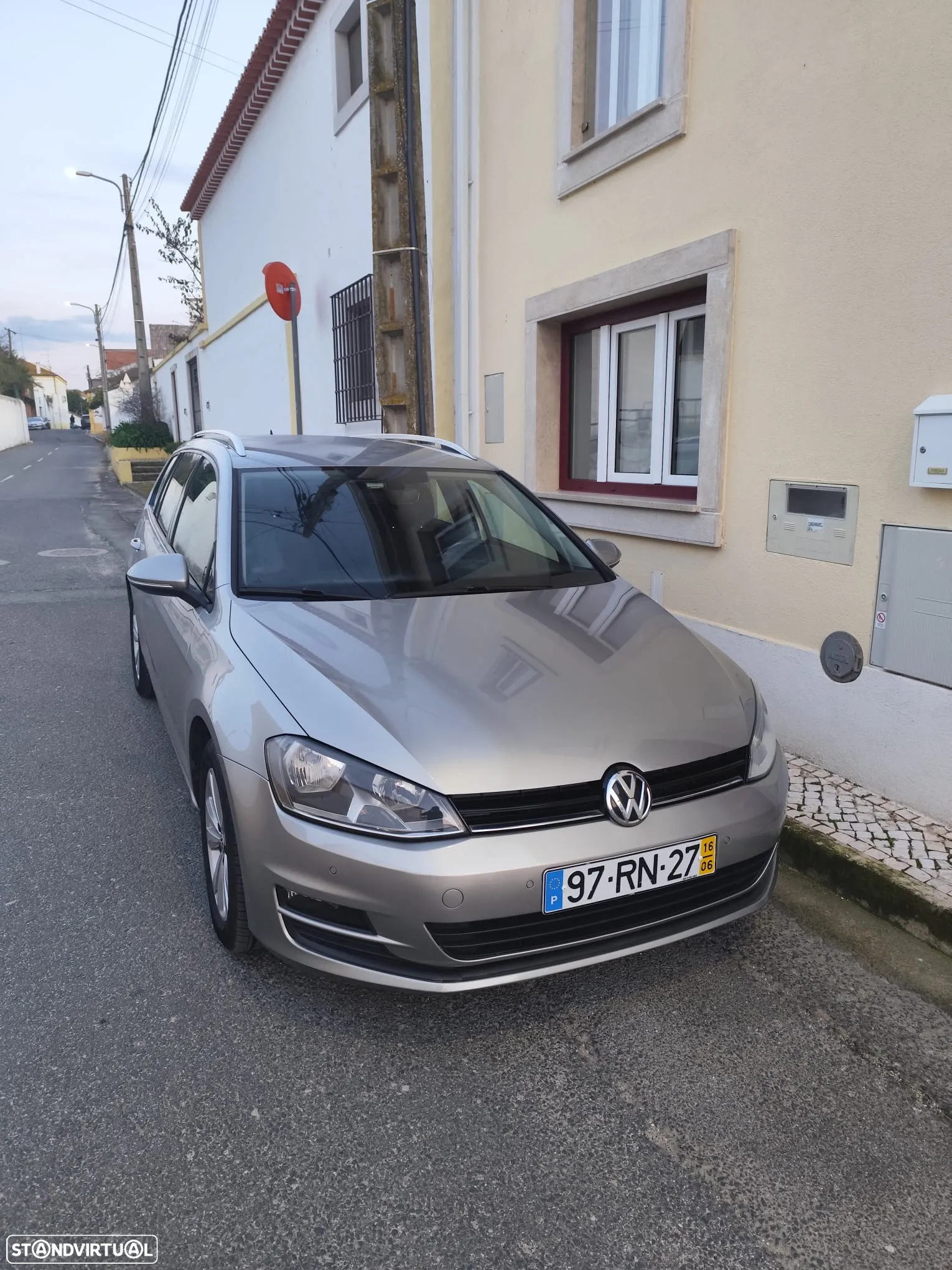VW Golf Variant 1.6 TDi BlueMotion Confortline - 8