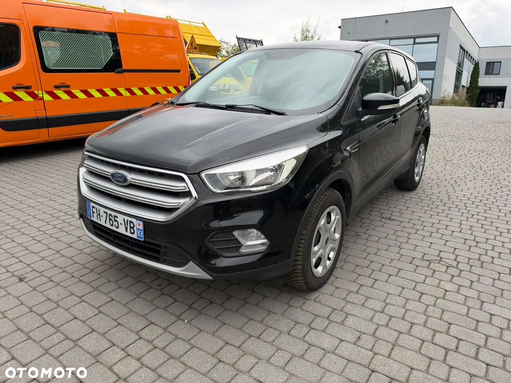 Ford Kuga 1.5 EcoBoost 2x4 Business Edition