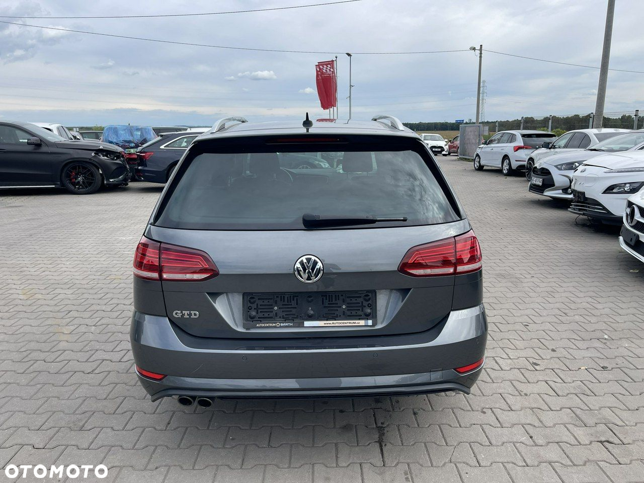 Volkswagen Golf Variant GTD 2.0 TDI SCR DSG - 3
