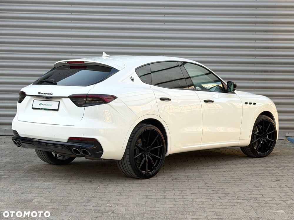 Maserati Levante Modena - 5