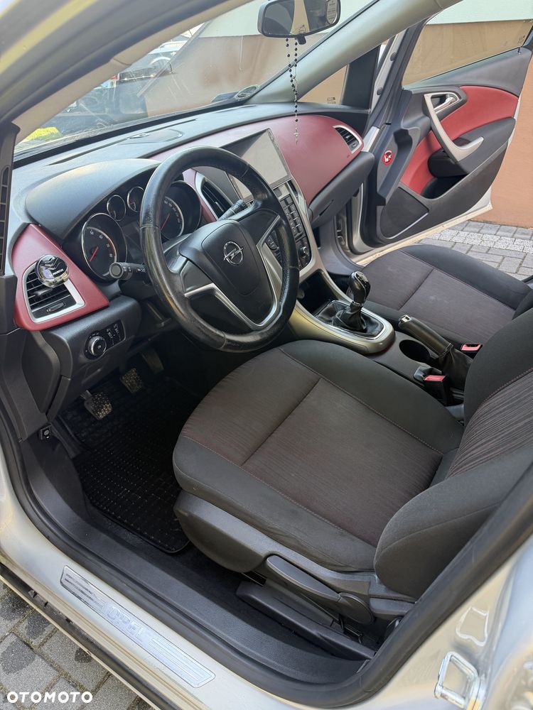 Opel Astra - 8