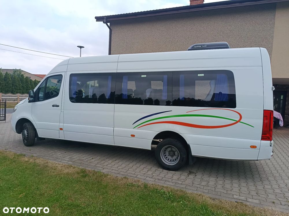 Mercedes-Benz Sprinter - 6