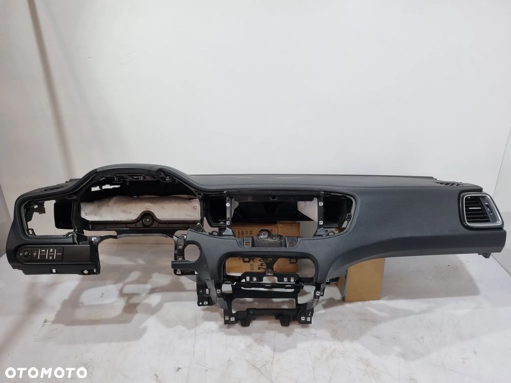 KIA CEED III KONSOLA DESKA ROZDZIELCZA KOKPIT AIRBAG ORYGINAŁ - 1