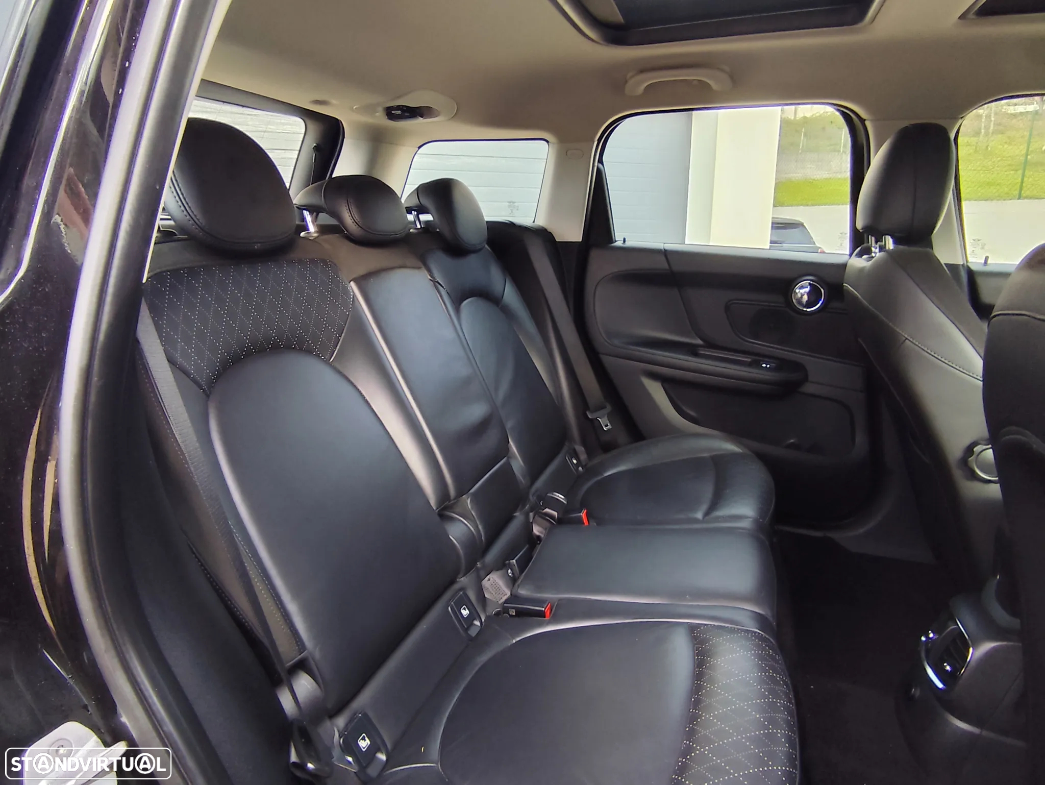 MINI Countryman Cooper D - 14