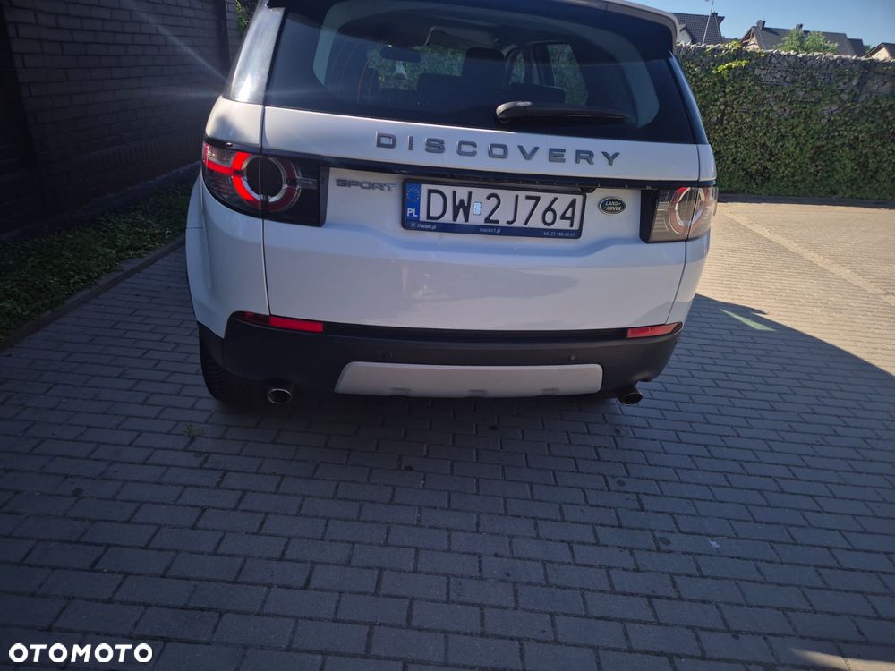 Land Rover Discovery Sport 2.0 TD4 HSE - 11