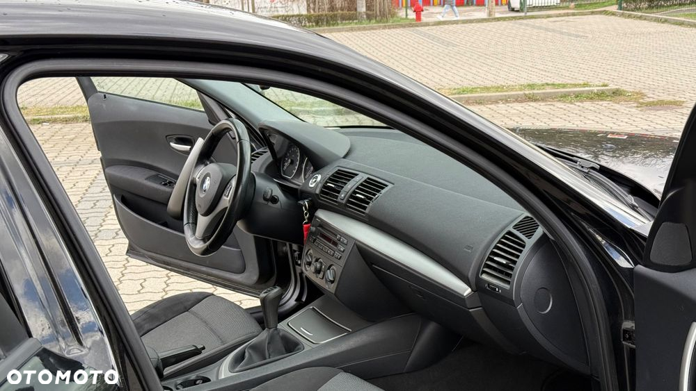 BMW Seria 1 116i - 7