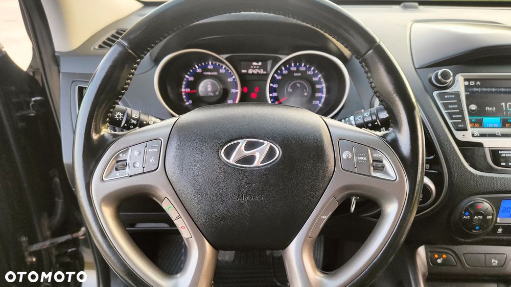 Hyundai ix35 blue 1.6 2WD Finale Gold - 33