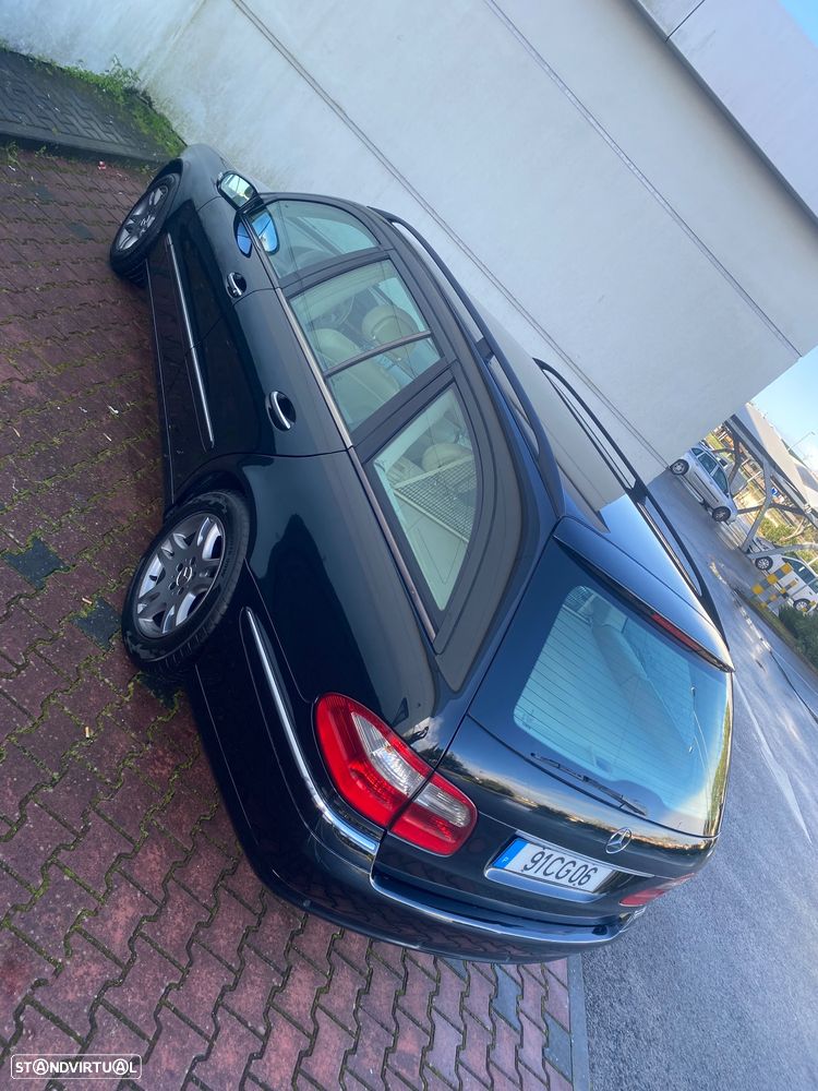 Mercedes-Benz E 220 - 56