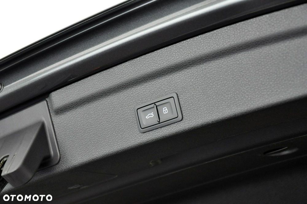 Audi Q3 Sportback - 12