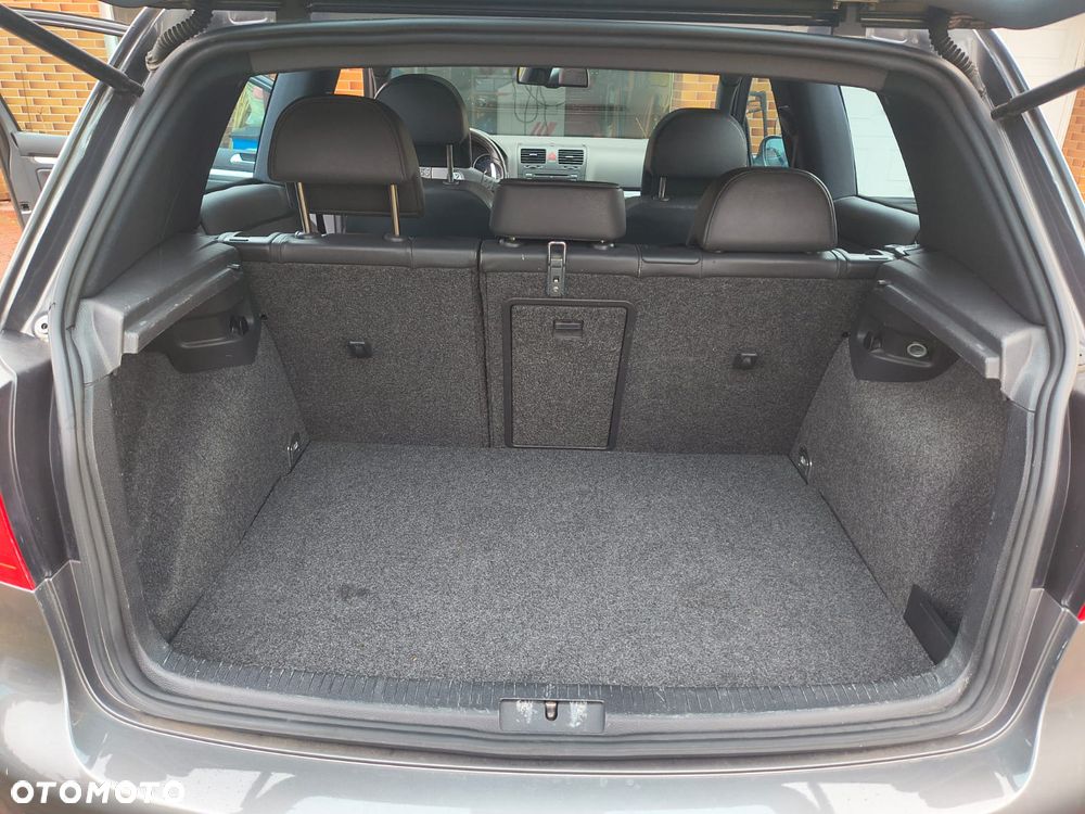 Volkswagen Golf R32 4Motion DSG - 19