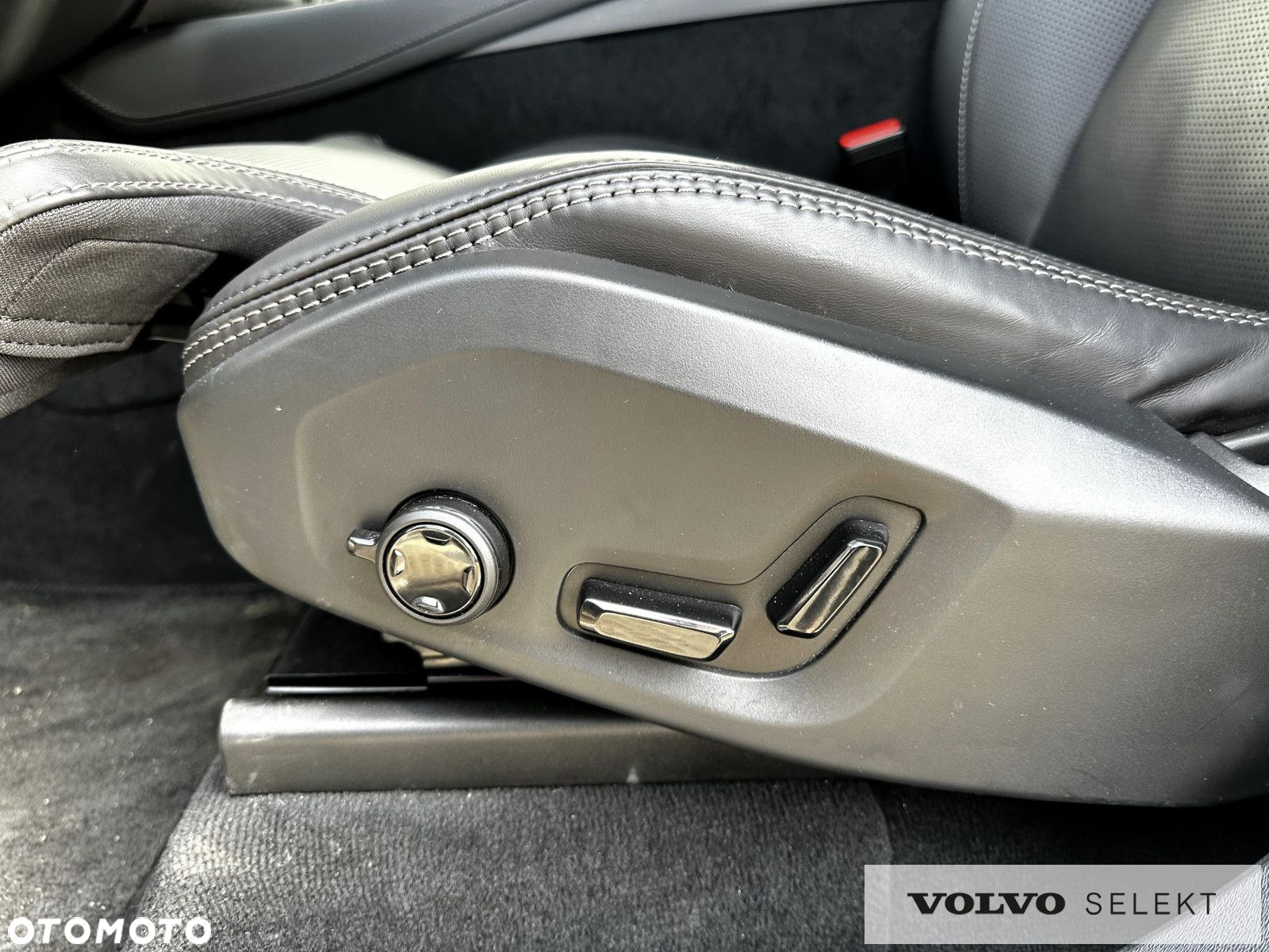 Volvo XC 90 - 29