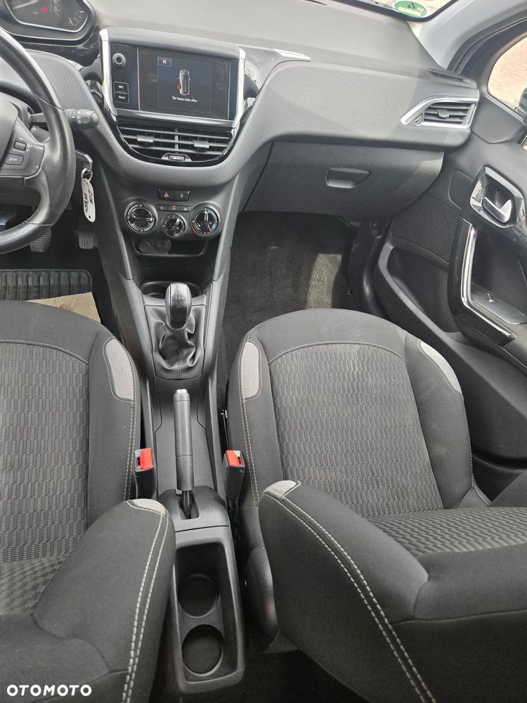 Peugeot 208 PureTech 82 Start & Stop Active - 18
