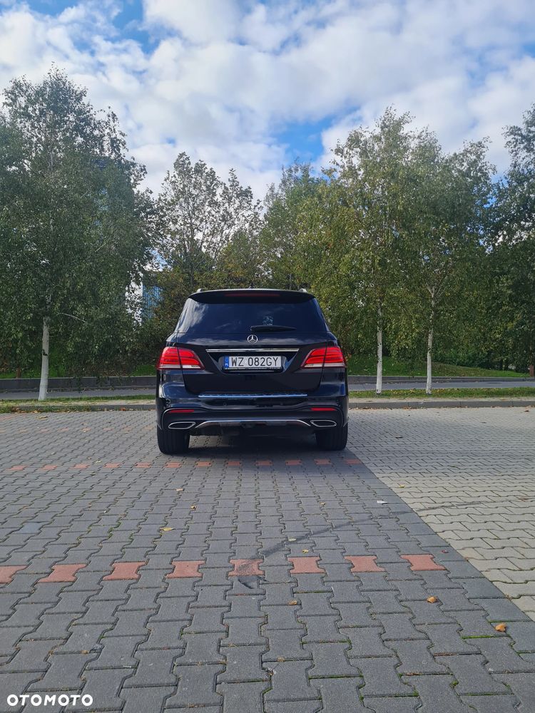 Mercedes-Benz GLE 350 d 4-Matic - 12