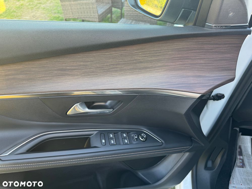 Peugeot 5008 1.6 PureTech GT Pack S&S EAT8 - 9