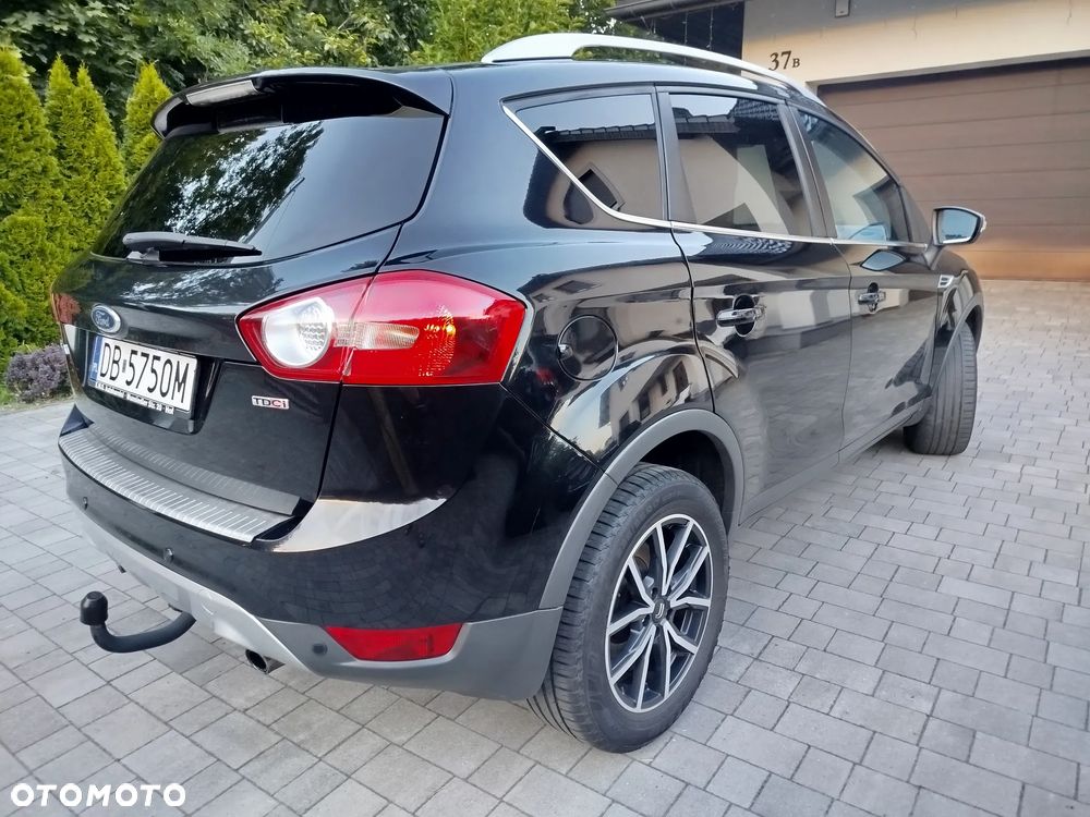 Ford Kuga 2.0 TDCi 4x4 Titanium - 4