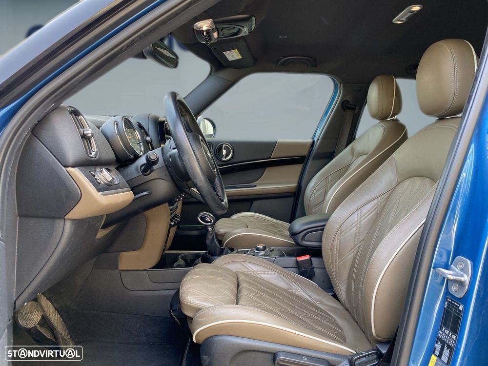 MINI Countryman Cooper SE ALL4 Auto — fotografia 4