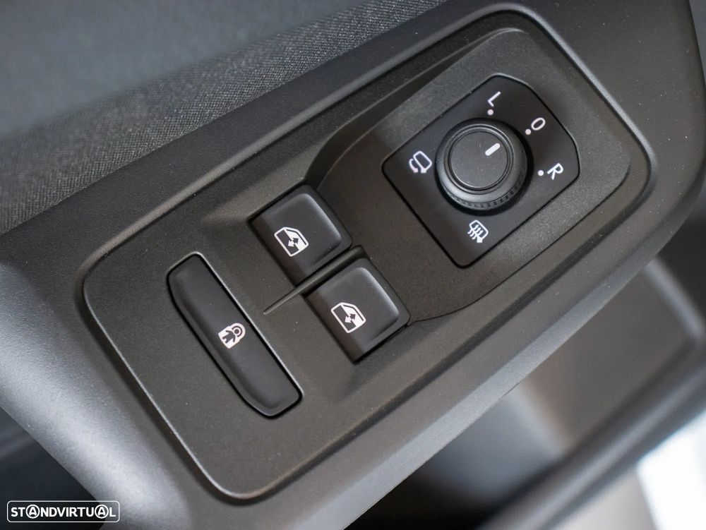 Ford Tourneo Connect Grand 1.5 EcoBoost Titanium - 36